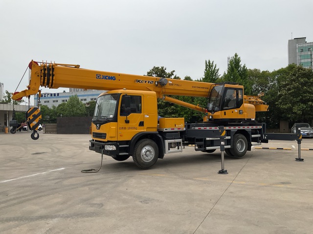 2021 XCMG XCT12L5 12 ton 4x2 Hydraulic Truck Crane (Unused)